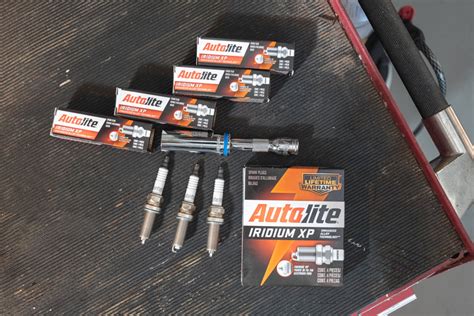 Iridium vs Platinum Spark Plugs: What’s the Difference? - AutoZone