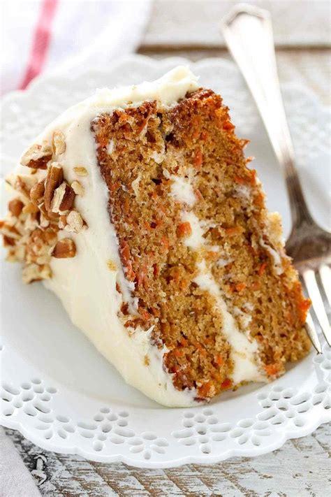 Cake with zucchini bacon and goat's cheese - Clean Eating Snacks ...