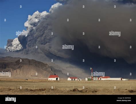 Iceland Volcanic Ash Cloud - Janeesstory