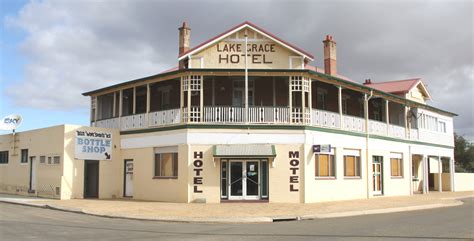 Lake Grace Accommodation - Central Wheatbelt Visitor Centre