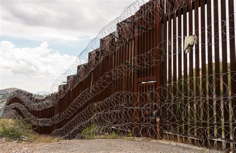 Living in the Shadow of Arizona’s Border Wall