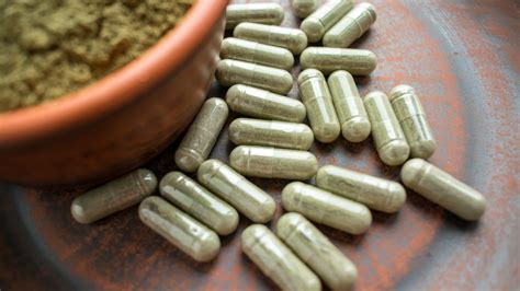 What You Should Know About the Potential Risks of Kratom - The New York ...