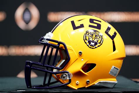 The Ten Best College Football Helmets and Why