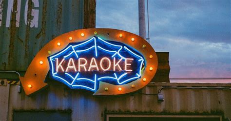 50 Best 90s Karaoke Songs to Get the Party Started