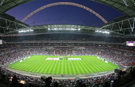 The Top 15 Soccer Stadiums to Visit While You Travel | ACIS