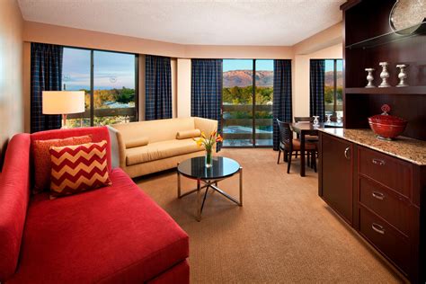 Suites & Hotel Rooms in Albuquerque, New Mexico | Sheraton Albuquerque ...