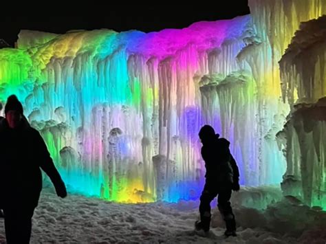 Lake Geneva Ice Castles close after just three days in 2023 | Lake ...