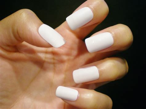 Top 10 Best White Nail Polish Products - Alexie.co