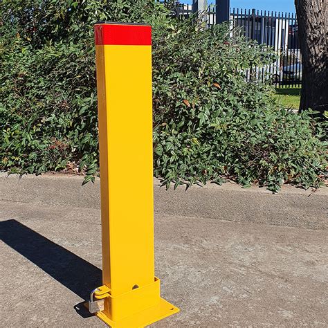 Collapsable Bollards : Value Defender Collapsible Bollard - Padlocked