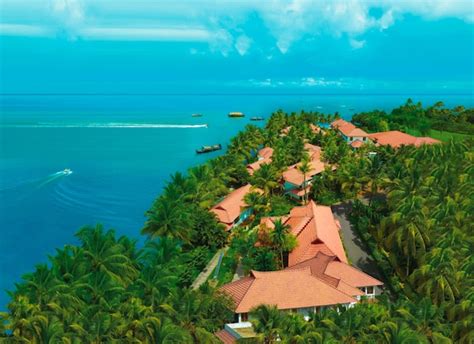 The Zuri Kumarakom, Kerala Resort & Spa Kumarakom - ( ̶1̶5̶0̶0̶0̶ ...