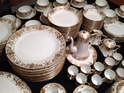 36 best NORITAKE CHINA JAPAN WHITE & GOLD 175 images on Pinterest ...