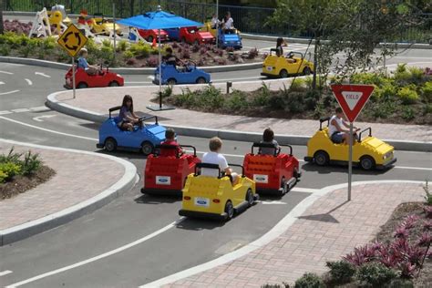 Inside all new LEGOLAND Florida rides, offering kid sized excitement ...