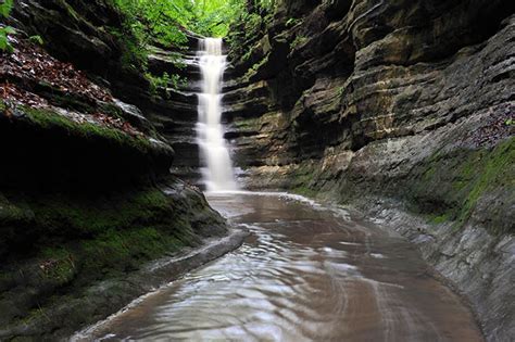 Utica, Illinois Same-Sex Marriage Ceremony Site - Starved Rock Lodge ...