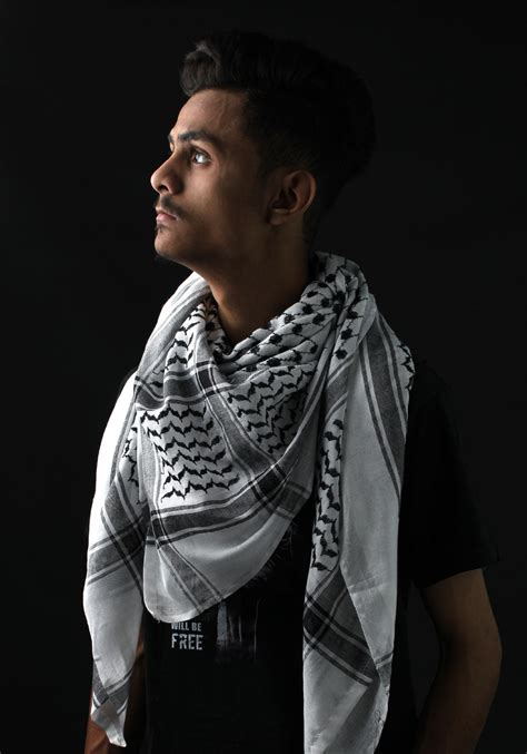 Keffiyeh Scarf – Hijabi.pk