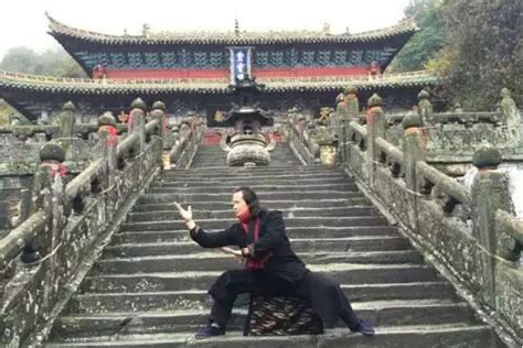 Master Zhou Xin Chen - Wudang Kung Fu School China