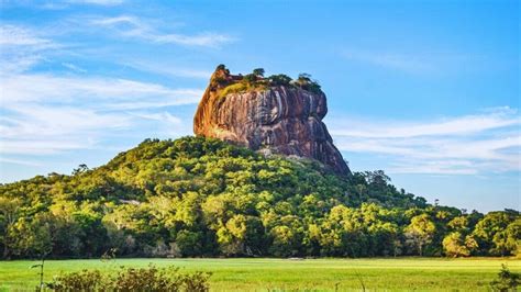 Sigiriya Rock Fortress in Sri Lanka: The Only Travel Guide You'll Need