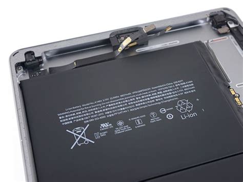 iFixit - Inside of the iPad 6th Generation (2018)