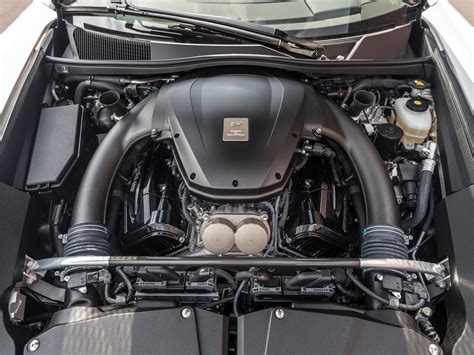 Here’s to the V-10, a dying breed of supercar engine - Hagerty Media