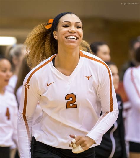 University of Texas Longhorns volleyball match against the Fairfield ...