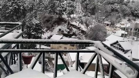 Snowfall in Kasauli from Hangout. Enjoy videos. - YouTube