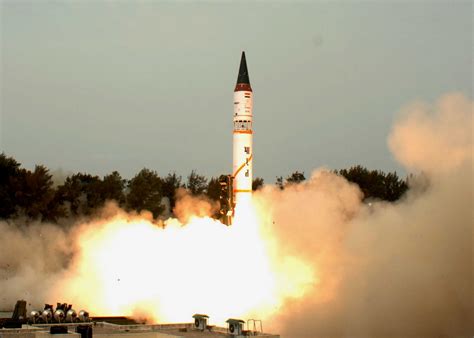 India Test Fires 3000km Range Agni-III Nuclear Capable Ballistic ...