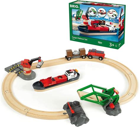 Buy BRIO World - 33061 Cargo Harbor Set | 16 Piece Toy Train with ...