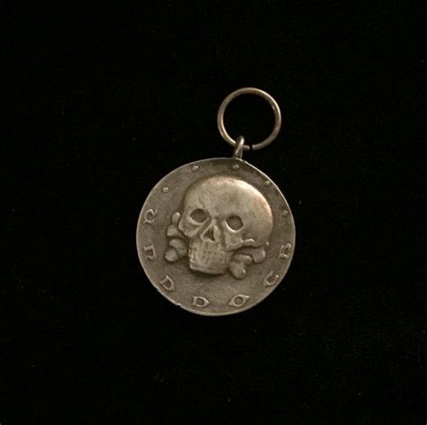 Antique Memento Mori Skull Imperial Medallion | Etsy | Memento mori ...