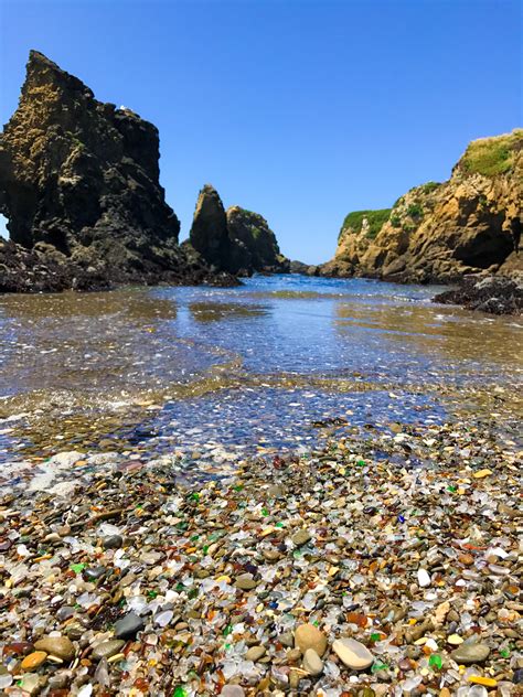 Glass Beach, Fort Bragg, CA OC [3024x4032] : r/EarthPorn