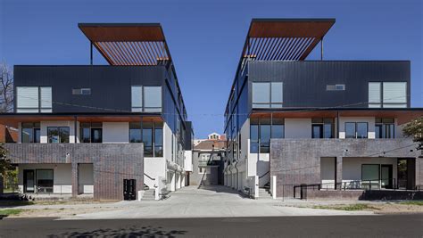 Emerson Rowhouse / Meridian 105 Architecture | ArchDaily