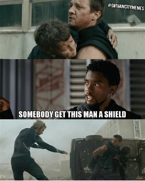 Marvel: 10 Hilarious Hawkeye Memes That Hit A Bullseye