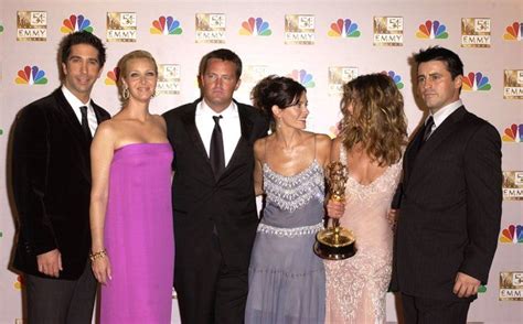 28 Award Show Moments That Will Make You Miss the Cast of Friends ...