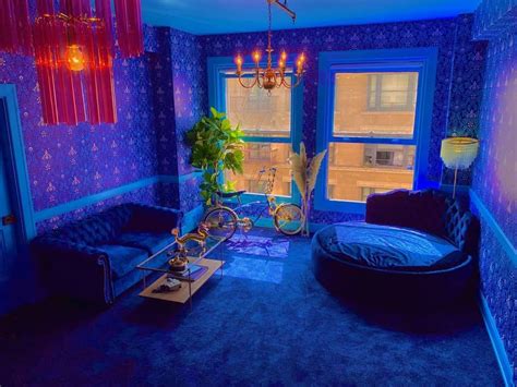 13 Blue Themed Party Ideas For Adults - Peerspace