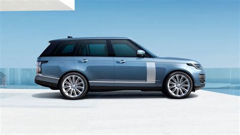 Range Rover - Luxury SUV | Land Rover Trinidad and Tobago