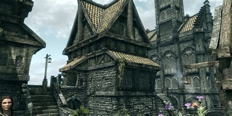 Skyrim: The 10 Best Quests in Solitude & Why You Should Finish Them