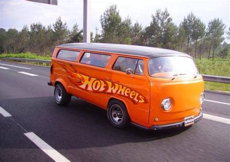 VW hot wheels bus big size | Das VW Pop Culture | Pinterest | To be ...