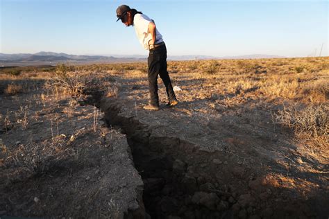 Powerful Southern California quake, second in two days, causes damage ...