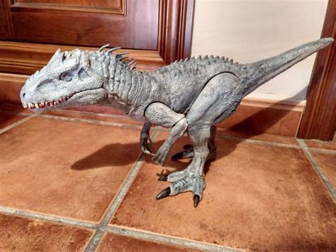 Indominus Rex Jurassic World (Dino Rivals, Mattel 2019)