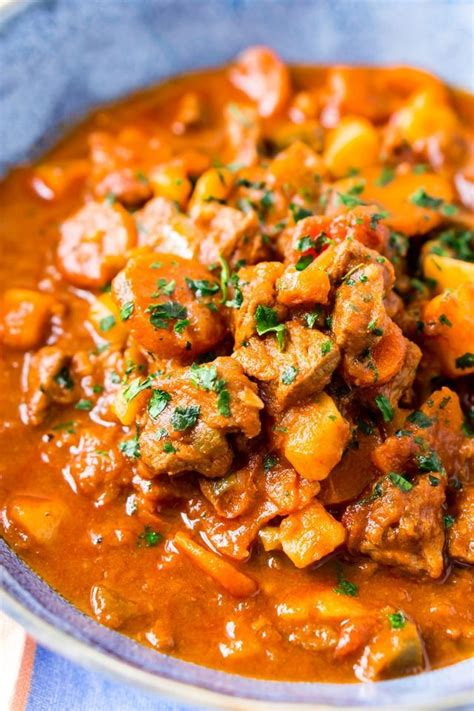 This Hungarian Goulash recipe is a rich and hearty dinner loaded with ...