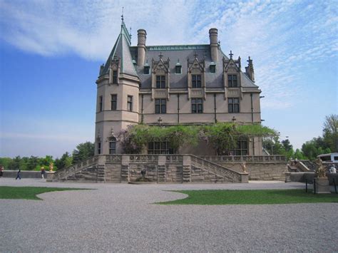 The World's Best Gardens: Biltmore Mansion Gardens, North Carolina