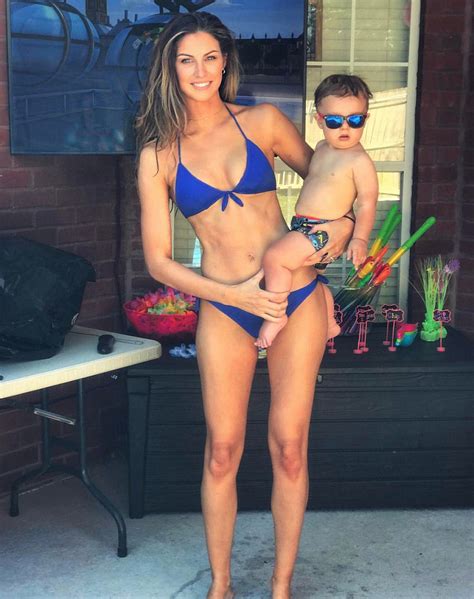 Bikini News Daily - Katherine Webb-McCarron feels great about herself