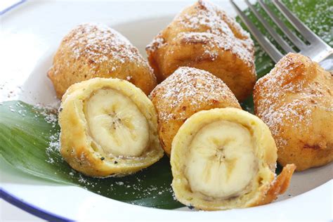 Banana Fritters With Ice Cream