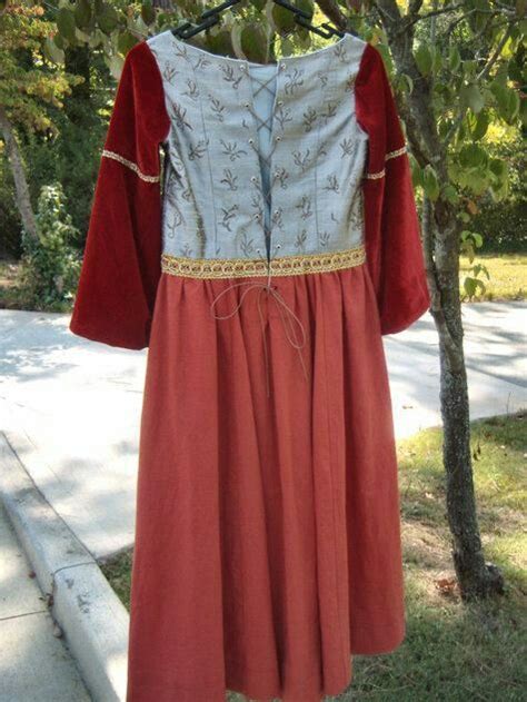 Lucy pevensie costume Narnia Dresses, Lucy Dresses, Old Dresses, Narnia ...