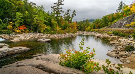 North Conway, New Hampshire: Fall Foliage, Skiing, Outdoor Attractions