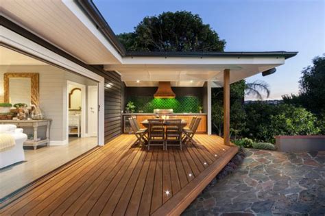 20 Floating Decks Design Ideas for Perfect Outdoor Space - Style Motivation