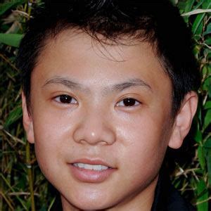 Zhenwei Wang - Bio, Facts, Family | Famous Birthdays