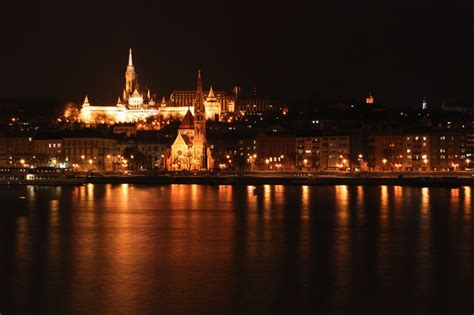 9pm Night River Cruise in Budapest - Budapest River Cruise