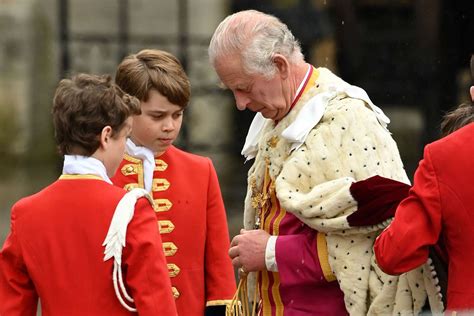 Kate Middleton Perfectly Curtsies to King Charles on Coronation Day