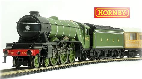 Hornby OO-Scale The Flying Scotsman Electric Model Train Set Unboxing ...