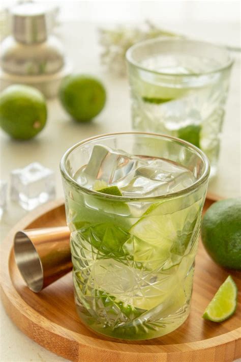 Classic Caipirinha Recipe: Brazil's National Drink • I Heart Brazil