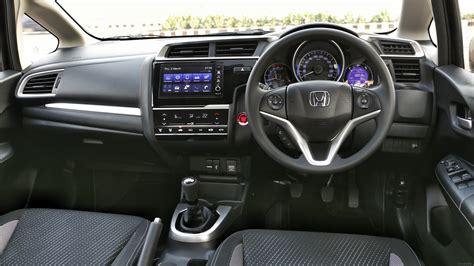 Honda WR-V Photo, Honda WRV Dashboard Image - CarWale